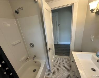 55 Rand Avenue - Photo Thumbnail 11