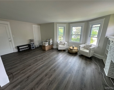 55 Rand Avenue - Photo Thumbnail 2