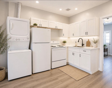 794 McDonald Avenue - Photo Thumbnail 5