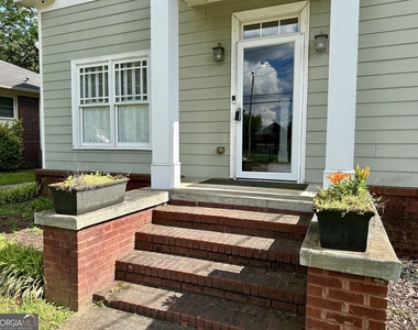 1594 Hardin Avenue - Photo Thumbnail 3