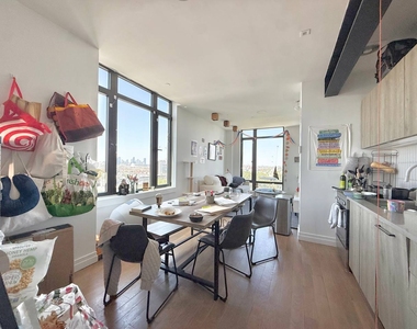 1112 Willoughby Avenue - Photo Thumbnail 1