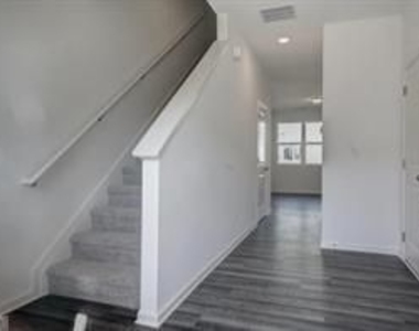 446 Union Station Street - Photo Thumbnail 1