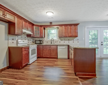 11 Logwood Lane - Photo Thumbnail 7