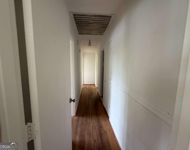 322 West Avenue - Photo Thumbnail 6