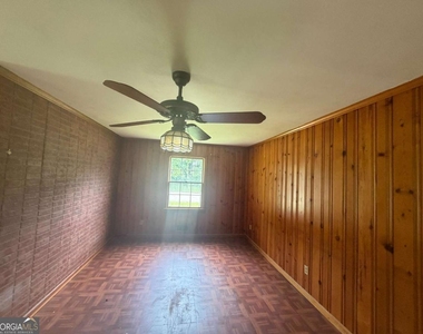 322 West Avenue - Photo Thumbnail 5
