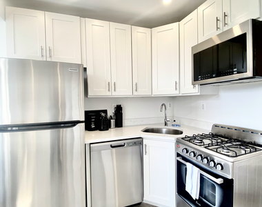 West 82nd Street - Photo Thumbnail 2