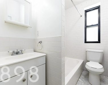 44-08 47th Avenue - Photo Thumbnail 4