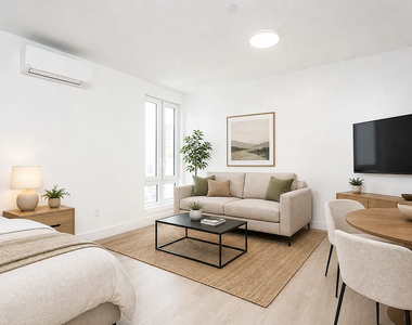 649 Hart Street - Photo Thumbnail 1