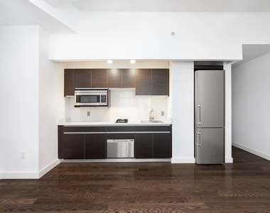 116 John Street - Photo Thumbnail 2