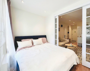 322 East 74th Street - Photo Thumbnail 3