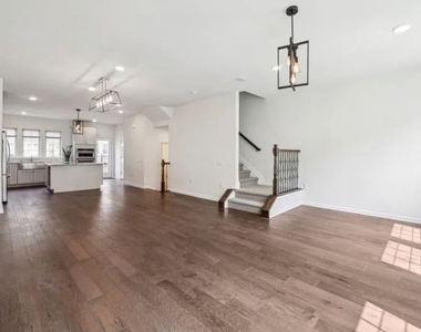 4 Braeburn Ct - Photo Thumbnail 10