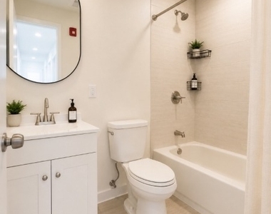 105 Chandler Ave - Photo Thumbnail 4