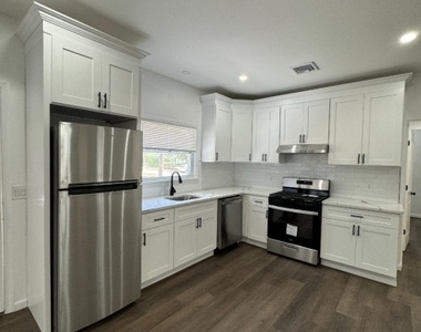 35 Central Ave - Photo Thumbnail 2