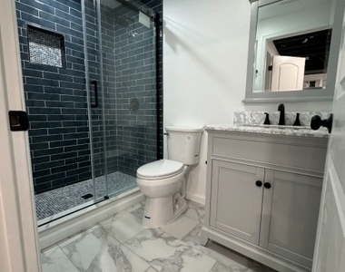 35 Central Ave - Photo Thumbnail 8
