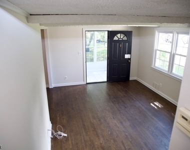 41 Beechwood Rd - Photo Thumbnail 9