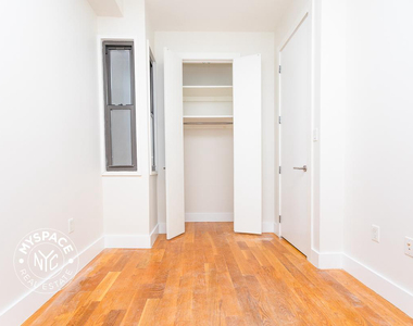 751 Dekalb Avenue - Photo Thumbnail 7