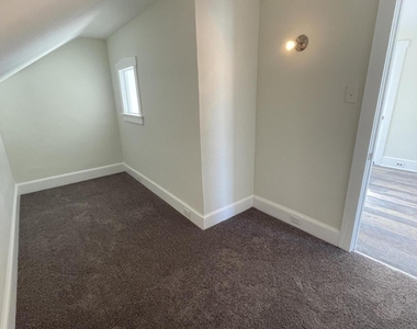 37 E Gloucester Pike - Photo Thumbnail 13