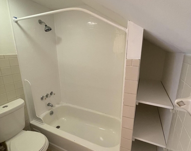 37 E Gloucester Pike - Photo Thumbnail 8