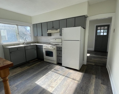37 E Gloucester Pike - Photo Thumbnail 1