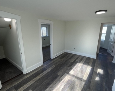 37 E Gloucester Pike - Photo Thumbnail 10