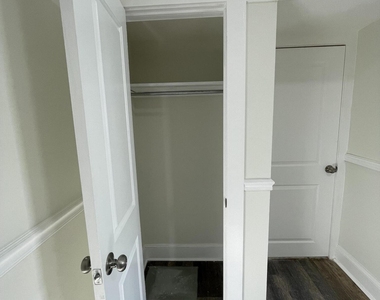 37 E Gloucester Pike - Photo Thumbnail 18