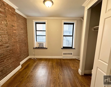 East 23rd Street - Photo Thumbnail 2