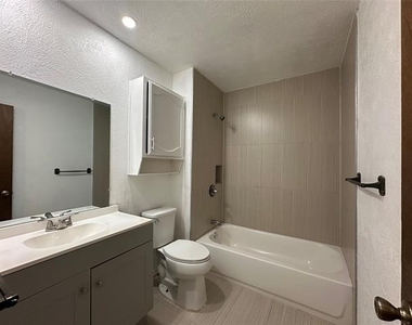 3138 Tres Logos Lane - Photo Thumbnail 14