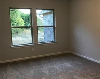 2203 Highland Villa Lane - Photo Thumbnail 16