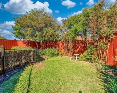 2705 Trophy Drive - Photo Thumbnail 34