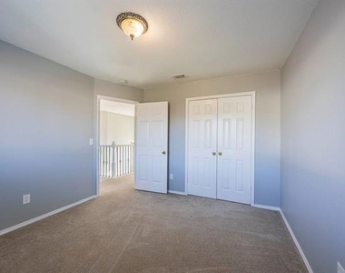 2705 Trophy Drive - Photo Thumbnail 29