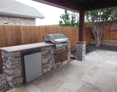 15633 Wheelhorse Trail - Photo Thumbnail 2