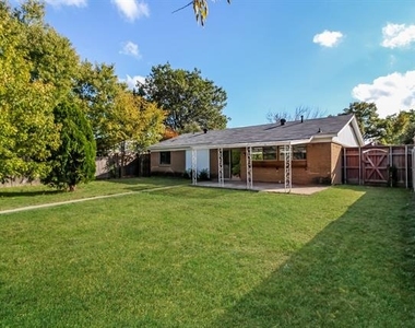 3529 Birchwood Lane - Photo Thumbnail 17