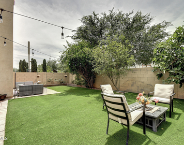 1120 N Crosscreek Drive - Photo Thumbnail 38