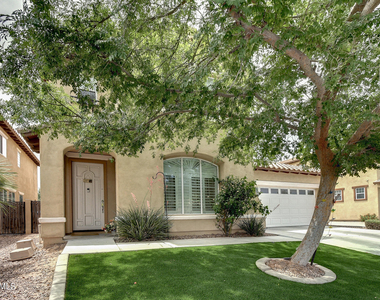 1120 N Crosscreek Drive - Photo Thumbnail 1