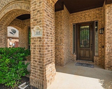 305 Dorset Court - Photo Thumbnail 1