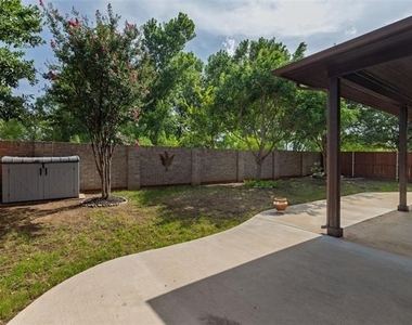 305 Dorset Court - Photo Thumbnail 38