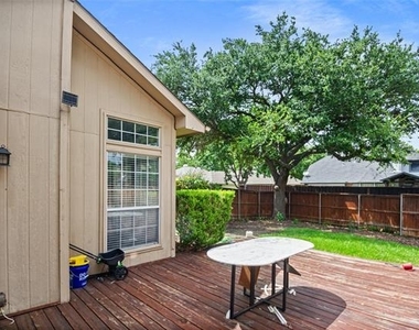 10800 Alexandria Drive - Photo Thumbnail 21