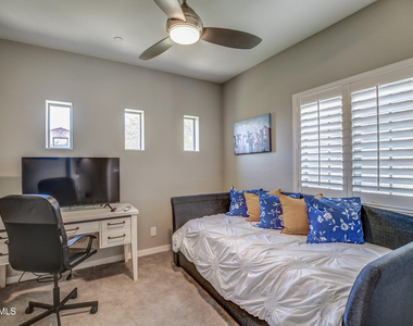 3935 E Rough Rider Road - Photo Thumbnail 23