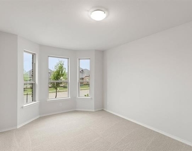 344 Dairy Way - Photo Thumbnail 4