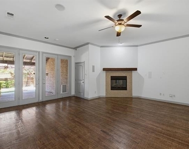 11907 Bamberg Lane - Photo Thumbnail 14