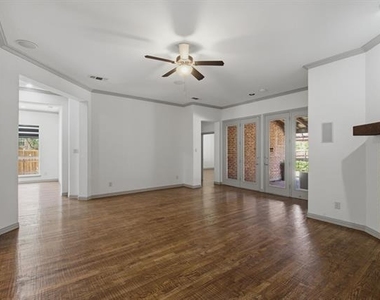 11907 Bamberg Lane - Photo Thumbnail 15