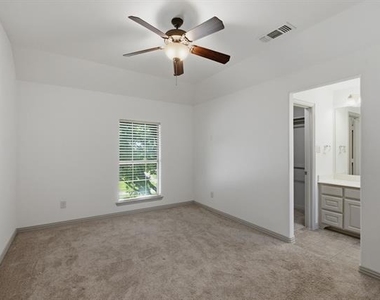 11907 Bamberg Lane - Photo Thumbnail 33