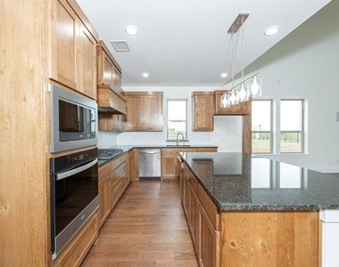 2880 Winfrey Point - Photo Thumbnail 23