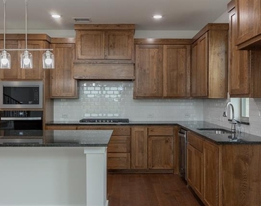 2880 Winfrey Point - Photo Thumbnail 22