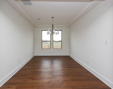 2880 Winfrey Point - Photo Thumbnail 25