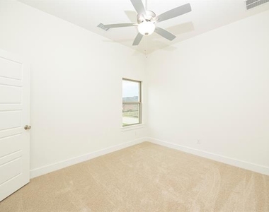 2880 Winfrey Point - Photo Thumbnail 3
