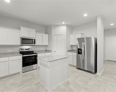 317 Bent Oak Drive - Photo Thumbnail 5