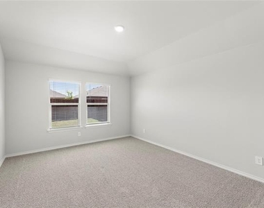 317 Bent Oak Drive - Photo Thumbnail 19