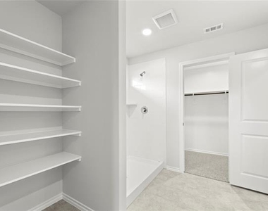 317 Bent Oak Drive - Photo Thumbnail 23