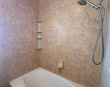2826 S 39th Street - Photo Thumbnail 13